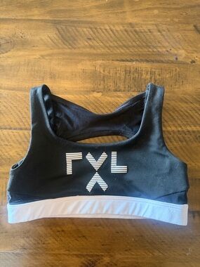 RIVAL ATHLETICS Black & White Sports Bra